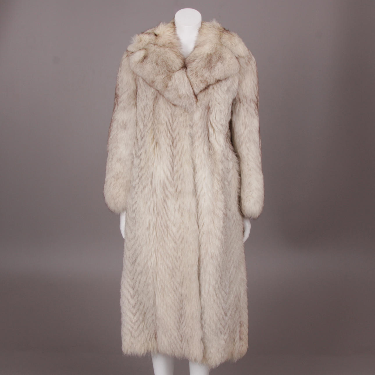 PÄLS, Saga Fox, blåräv, Flygares Päls, Nyköping.