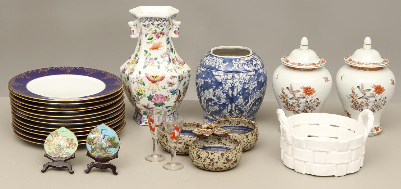 PARTI GLAS OCH KERAMIK, bl.a. Kina.