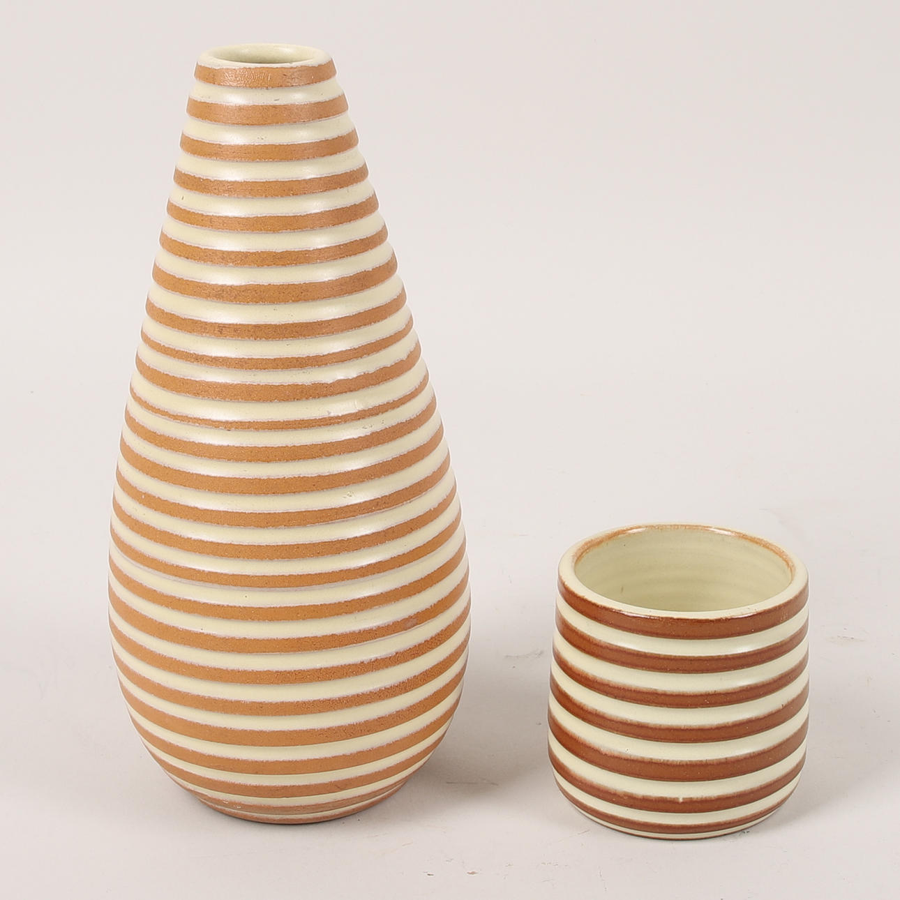 INGRID ATTERBERG. A ceramic vase & chalice, “Randi”, Upsala-Ekeby, signed, 1948.