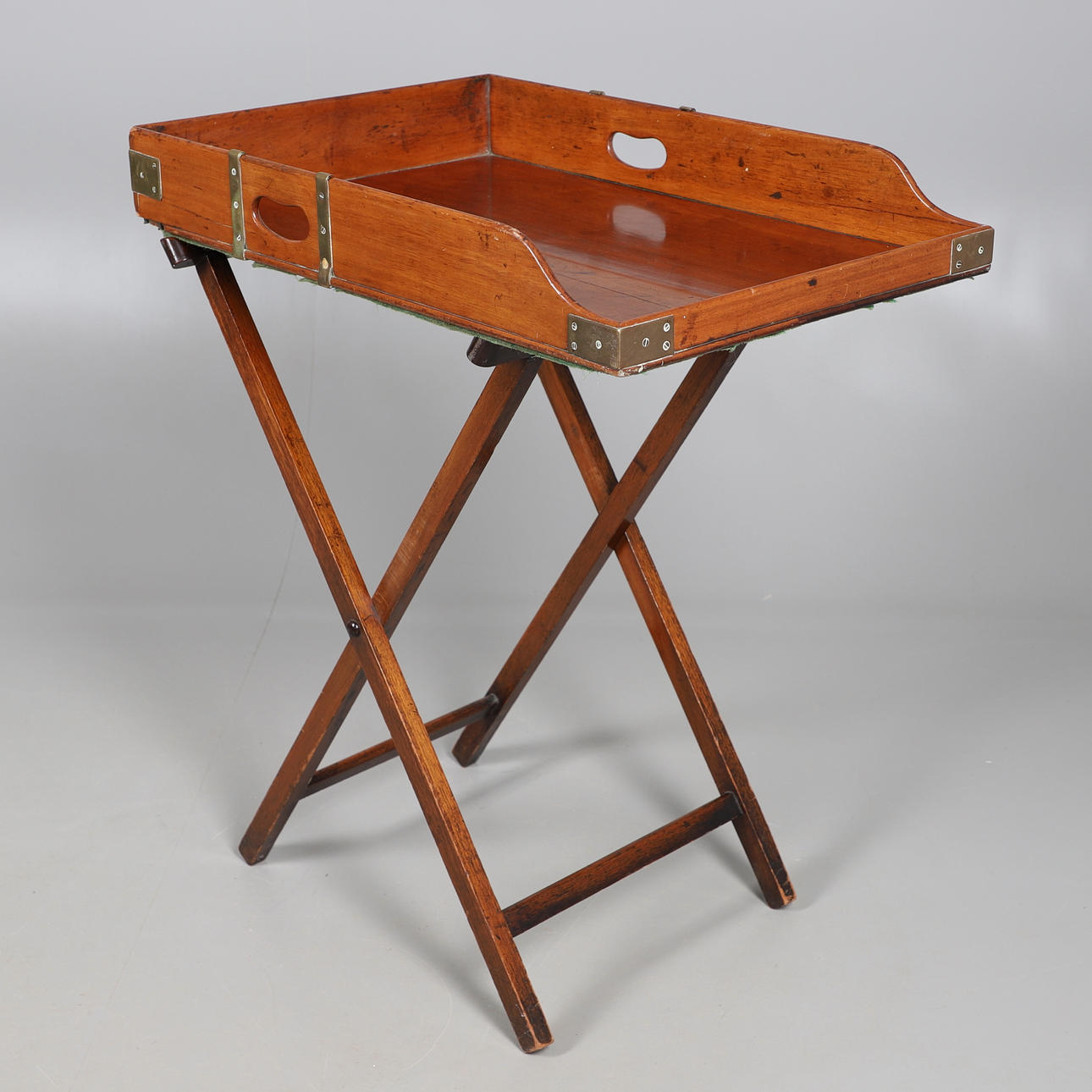 VICTORIAN BUTLERS TRAY & STAND.