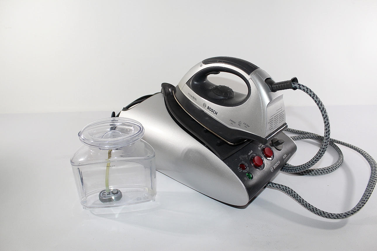 STRYKJÄRN, Bosch B25L professional.