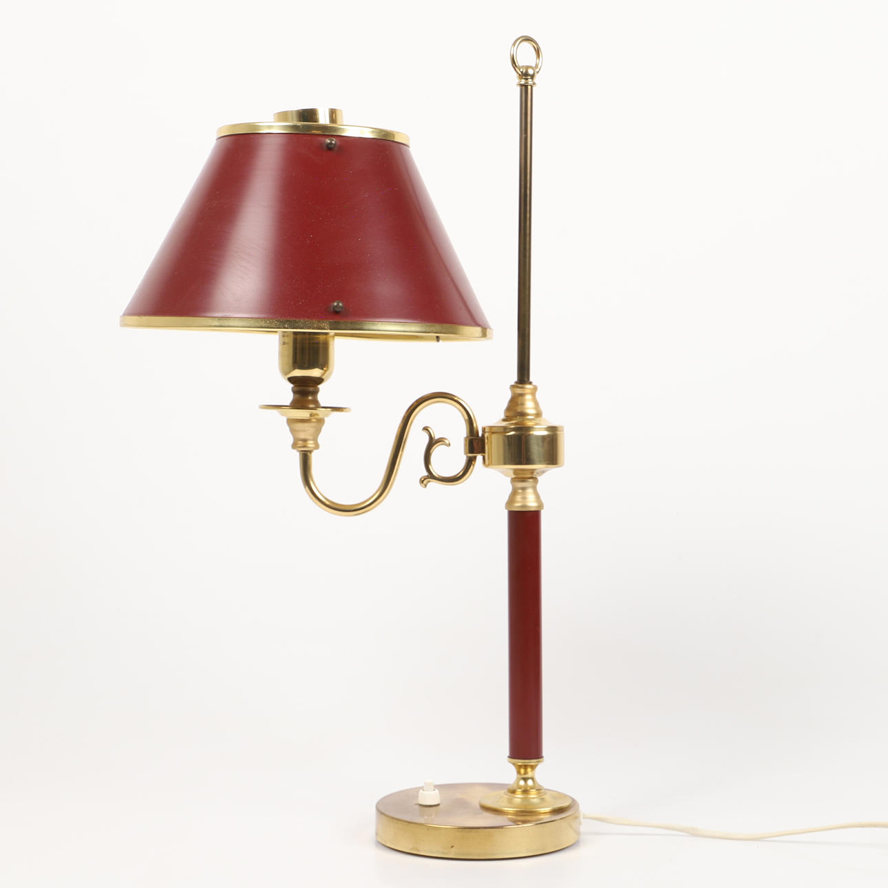 LÁMPARA DE MESA, estilo inglés, Boréns.