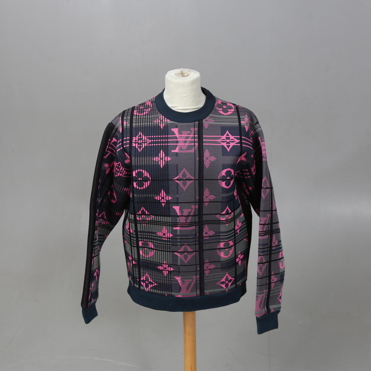 LOUIS VUITTON, Monogram Jacquard Sweatshirt, size M.