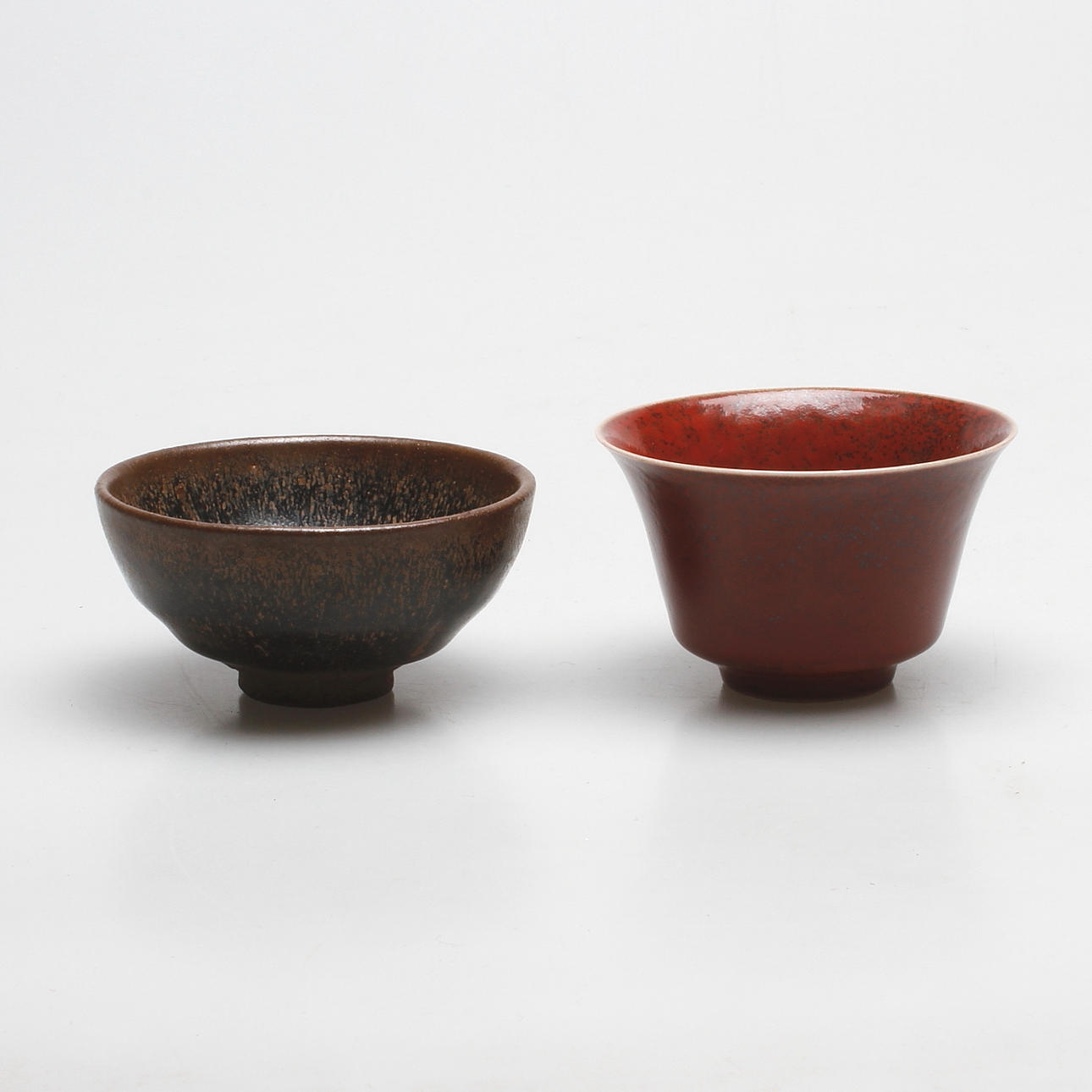 SKÅLAR, ett par, ostindiska, 1900/2000-tal.