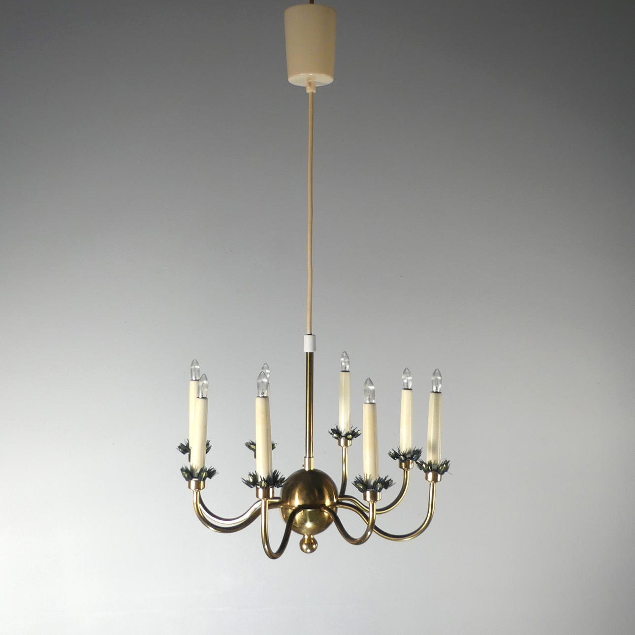 Achtarmiger Kronleuchter, Gnosjö Konstsmide AB, Typ 1060.