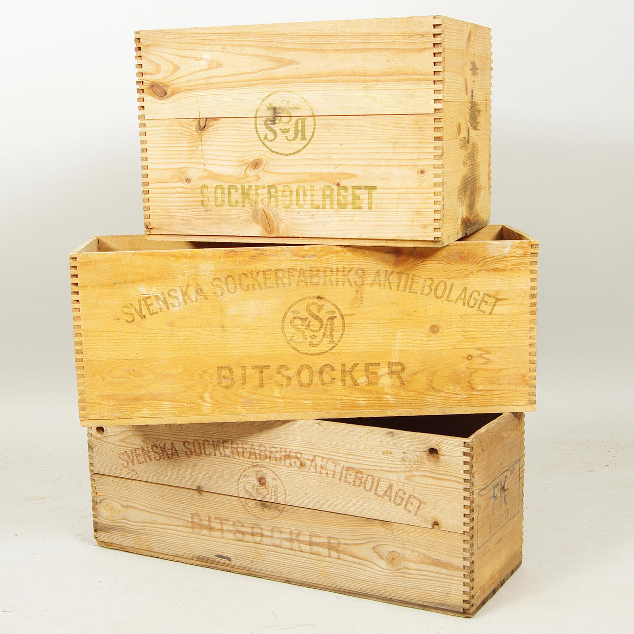 LÅDOR, 3 stycken, trä, Sockerbolaget.