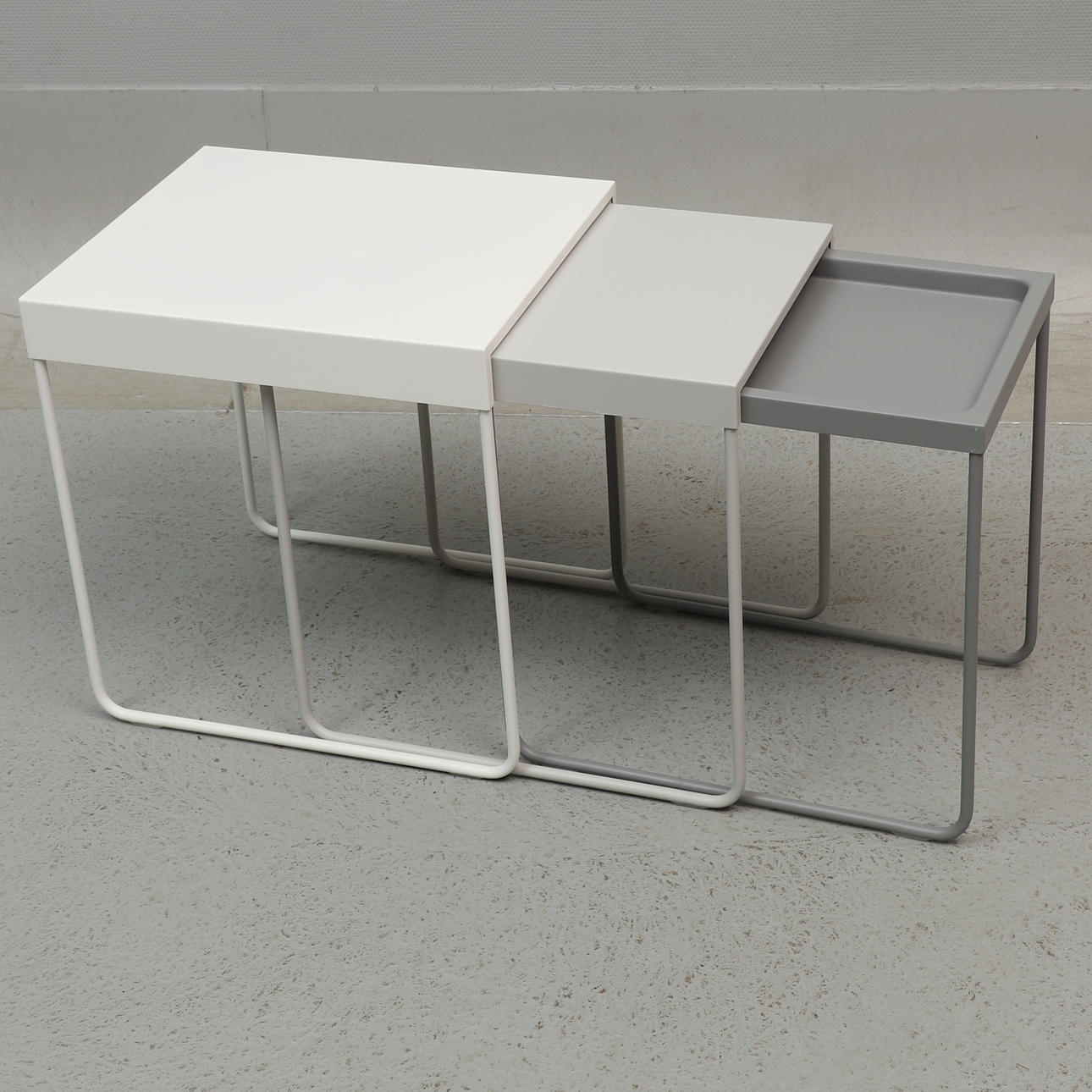 GESTELLTER TISCH mit Stauraum, 3-teilig, Metall, „Granboda“, IKEA, 1900/2000er.