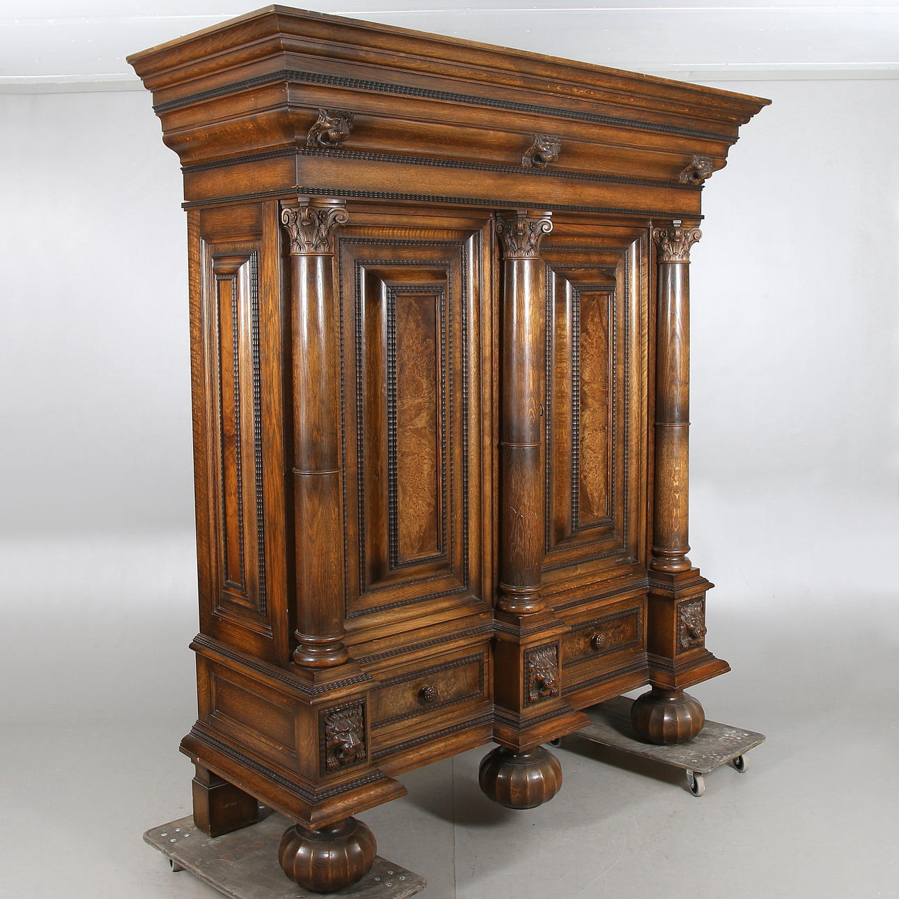 SKÅP, bonad ek, barockstil, sannolikt Tyskland. 1900-talets första hälft.