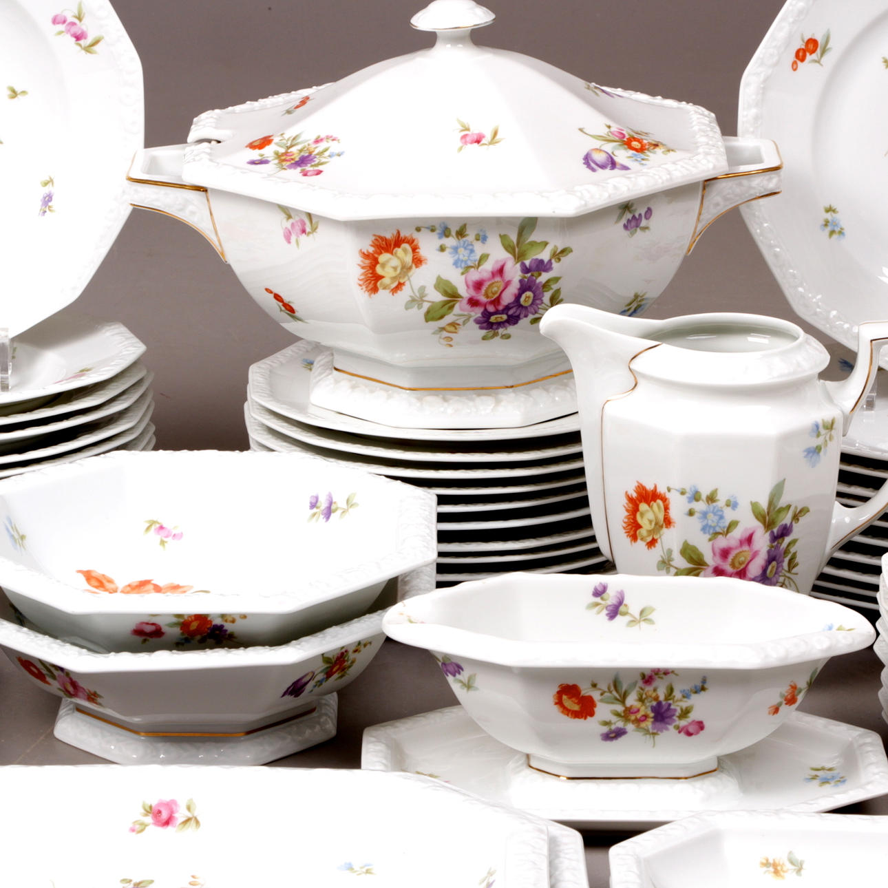 MATSERVIS, 56 delar, porslin, "Maria", Rosenthal, 1900-tal.