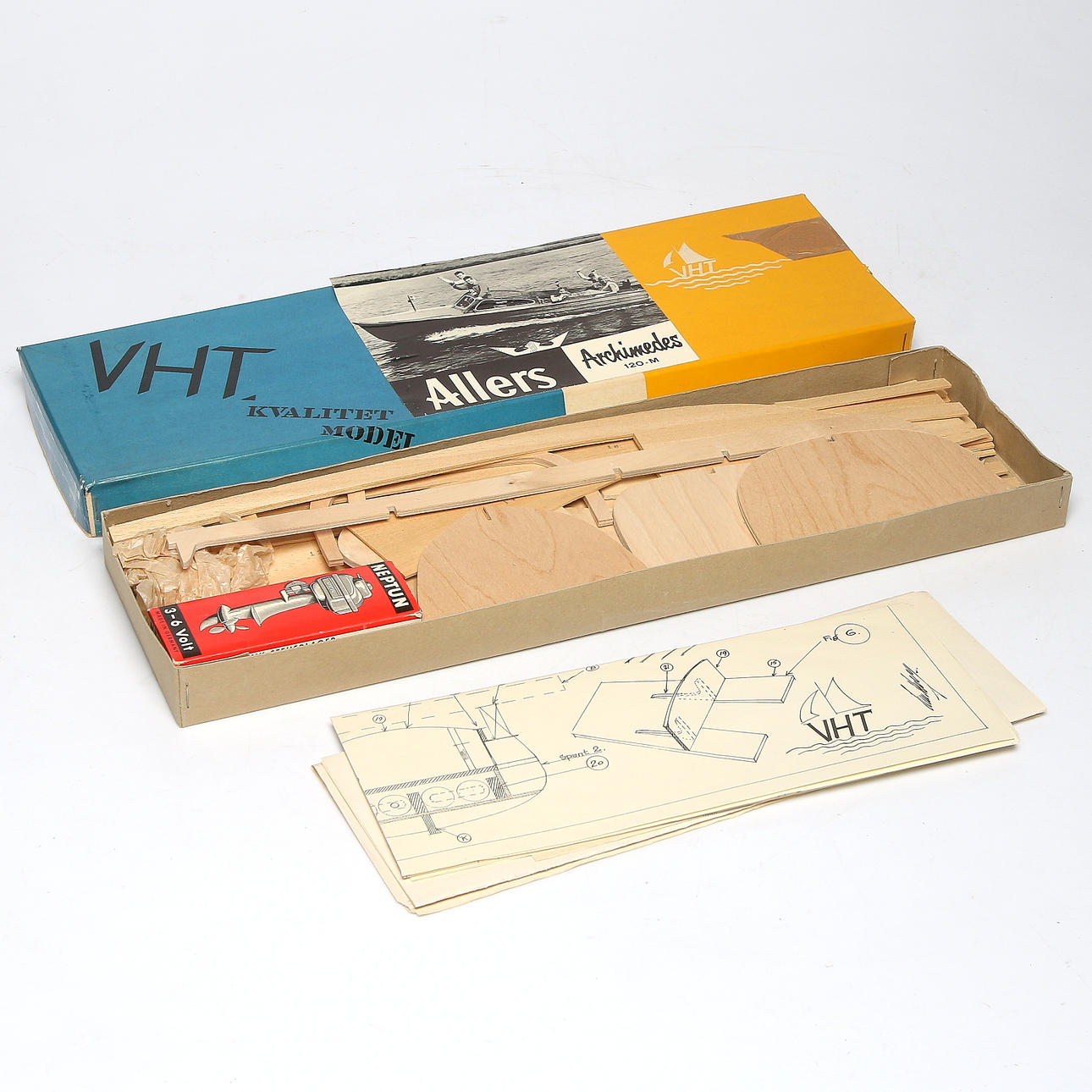 BYGGSATS, träbåt, VHT, Allers, Archimedes 120-M. 1900-talets mitt.