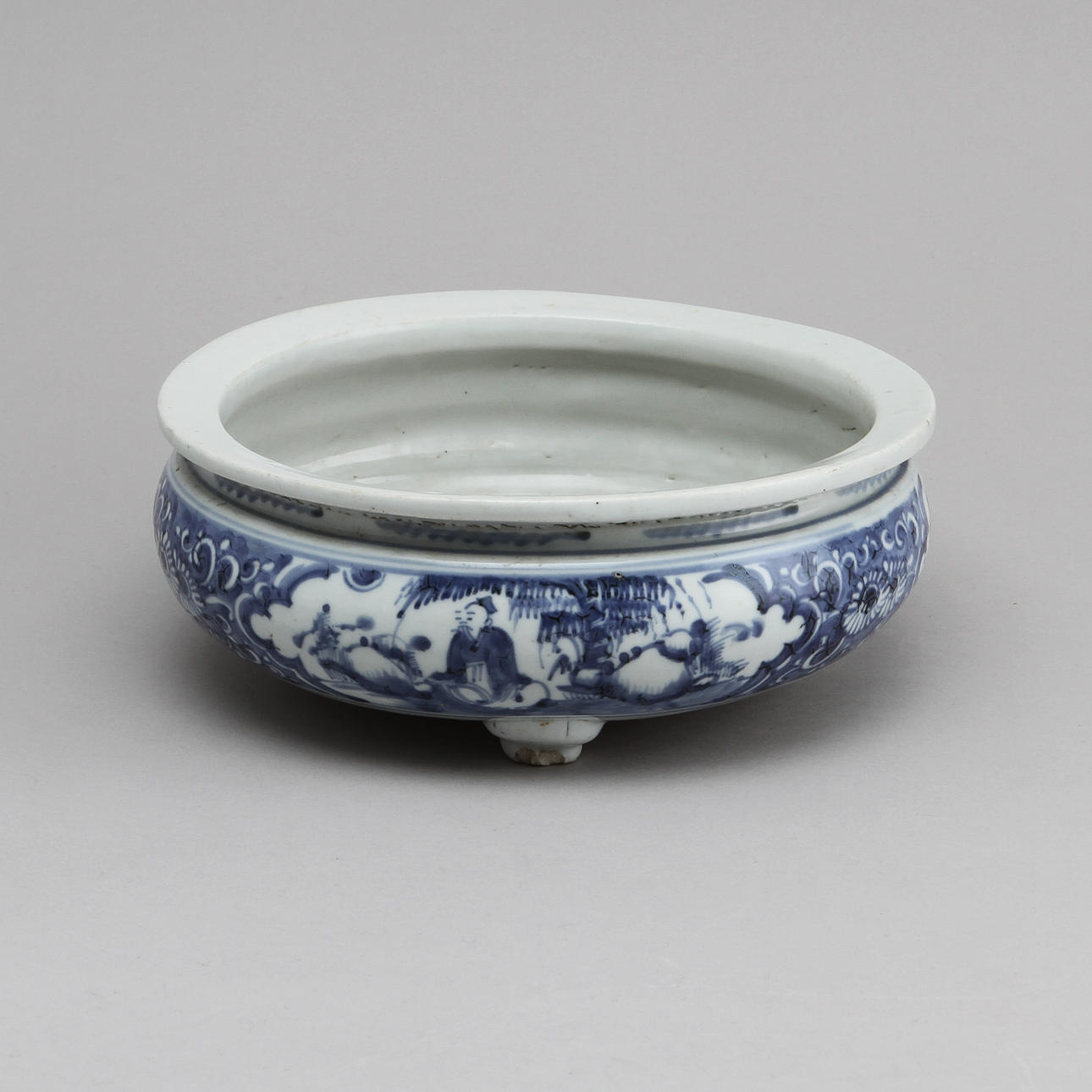 RÖKELSEKAR, porslin, Kina 16/1700-tal.