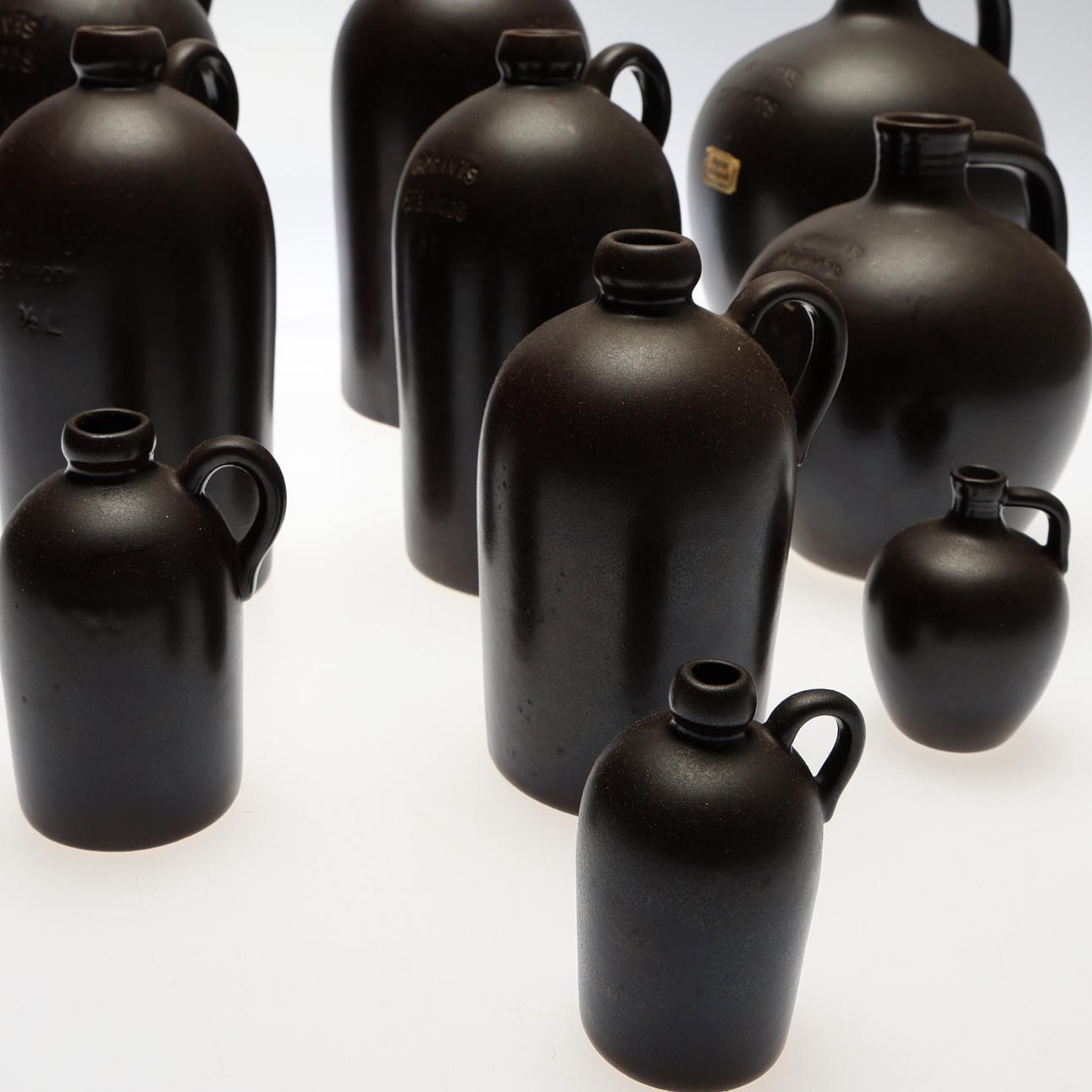 HÖGANÄS STENGODS. diverse, 53 delar.