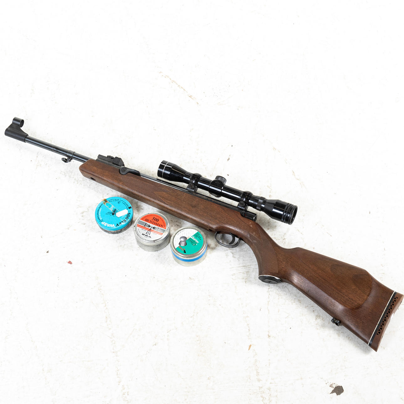 LUFTGEWEHR MIT FERNGLAS, Webley Tracker.