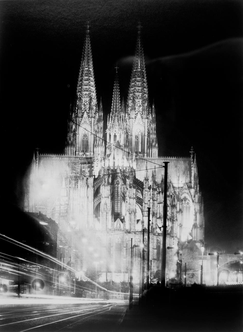 AUGUST SANDER (1876-1964). 'Dome lighting'.