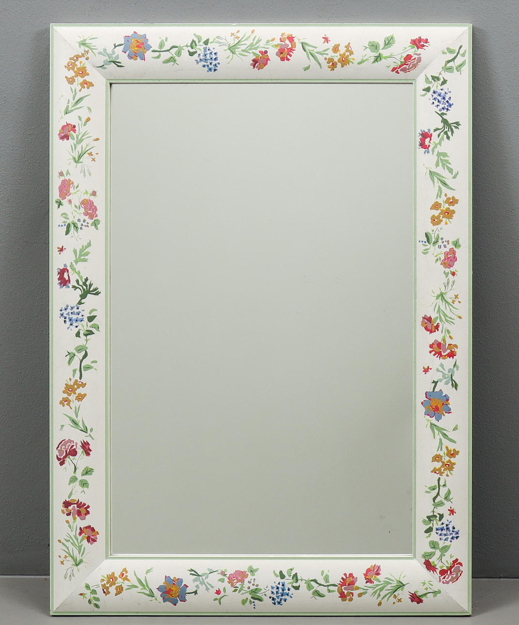 ESPEJO DE PARED Liland, IKEA.