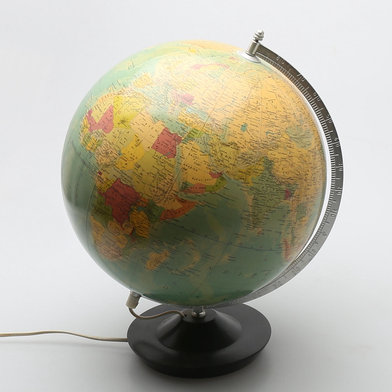 JORDGLOB, elektrifierad. Räth 1985.