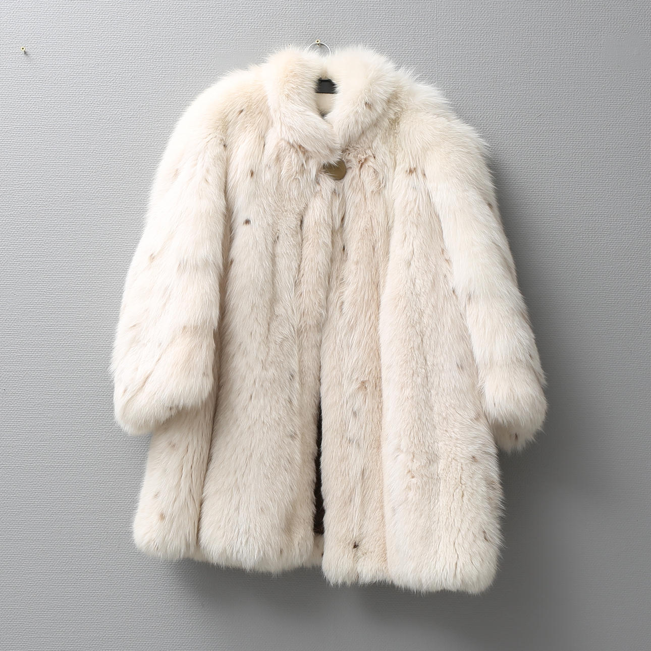 PÄLS, silverräv och fjällräv, storlek 42-44.