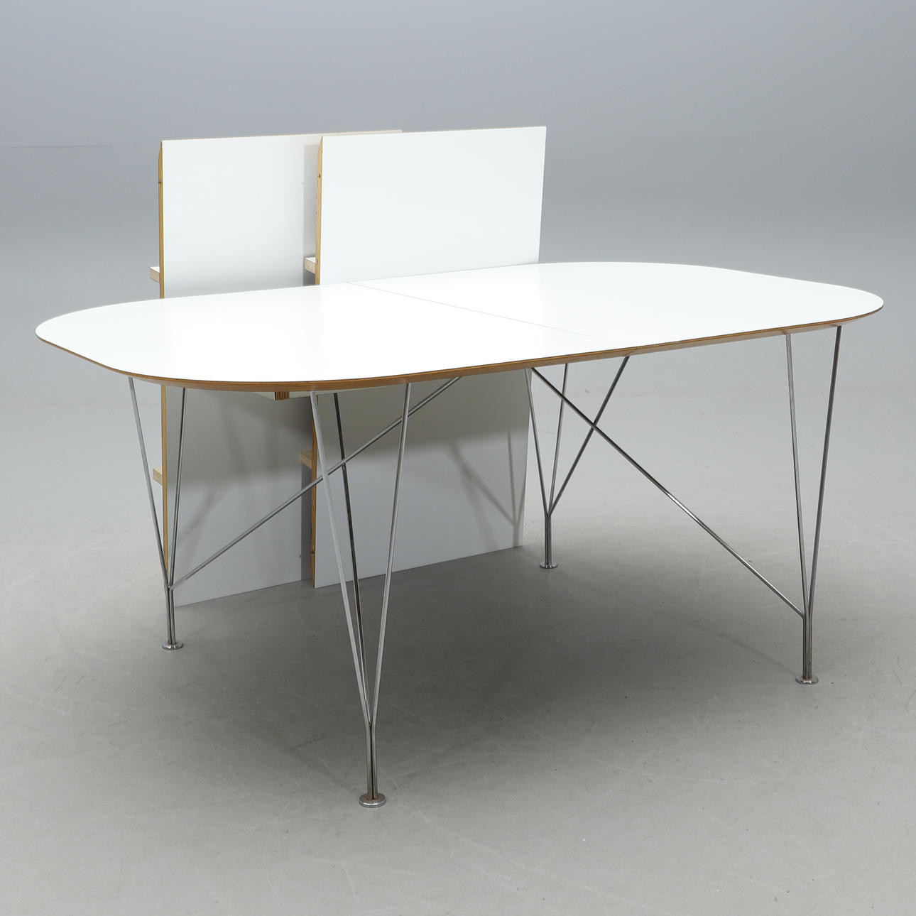 MATBORD, "Inter", 2 iläggsskivor, Dux.