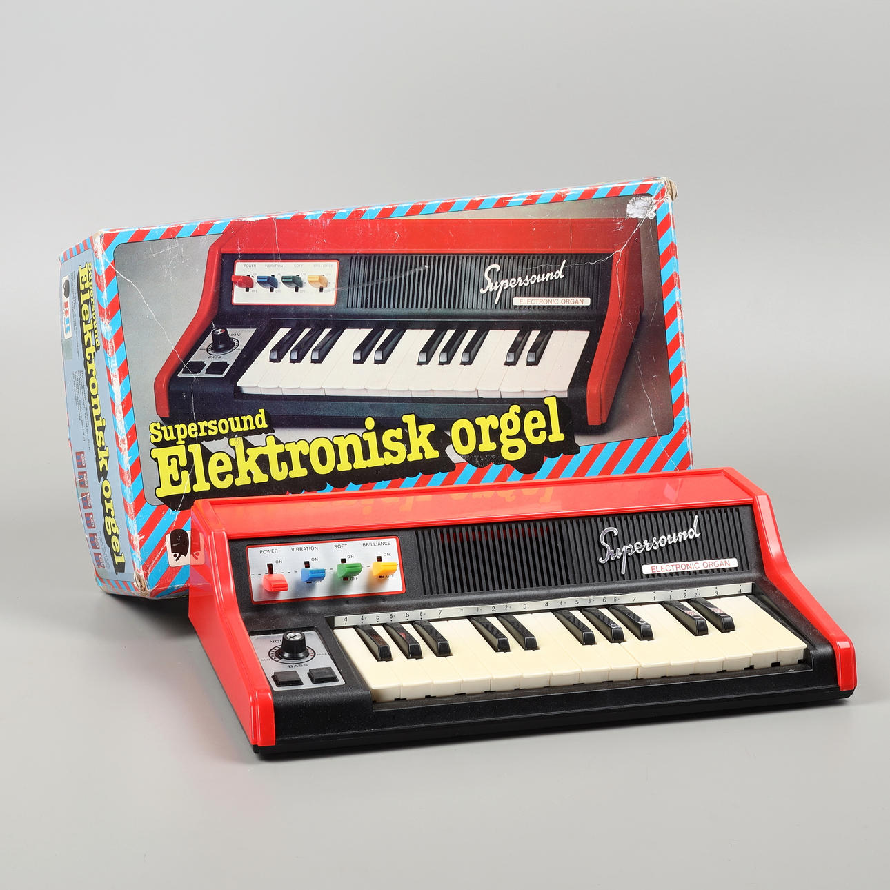 ELECTRONIC ORGAN, plastic, “Supersound”, BR, 1960s.