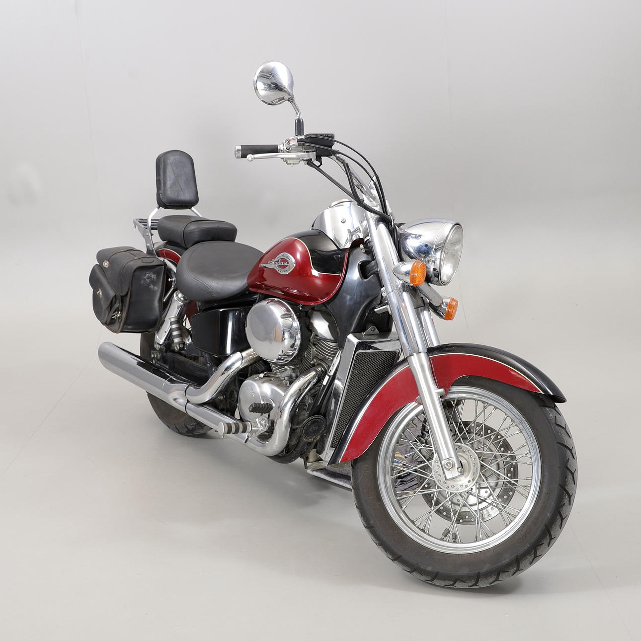 MOTORCYCLE, Honda Shadow, 745cc, 2001.