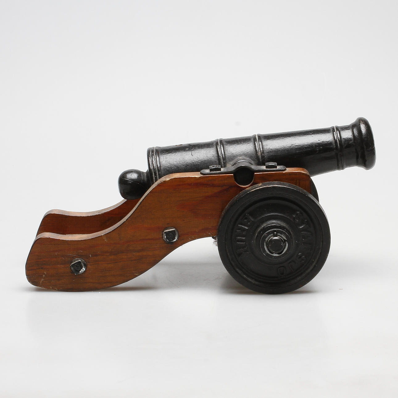 SALUTKANON, gjutjärn, Stavsjö bruk, 1900-tal.