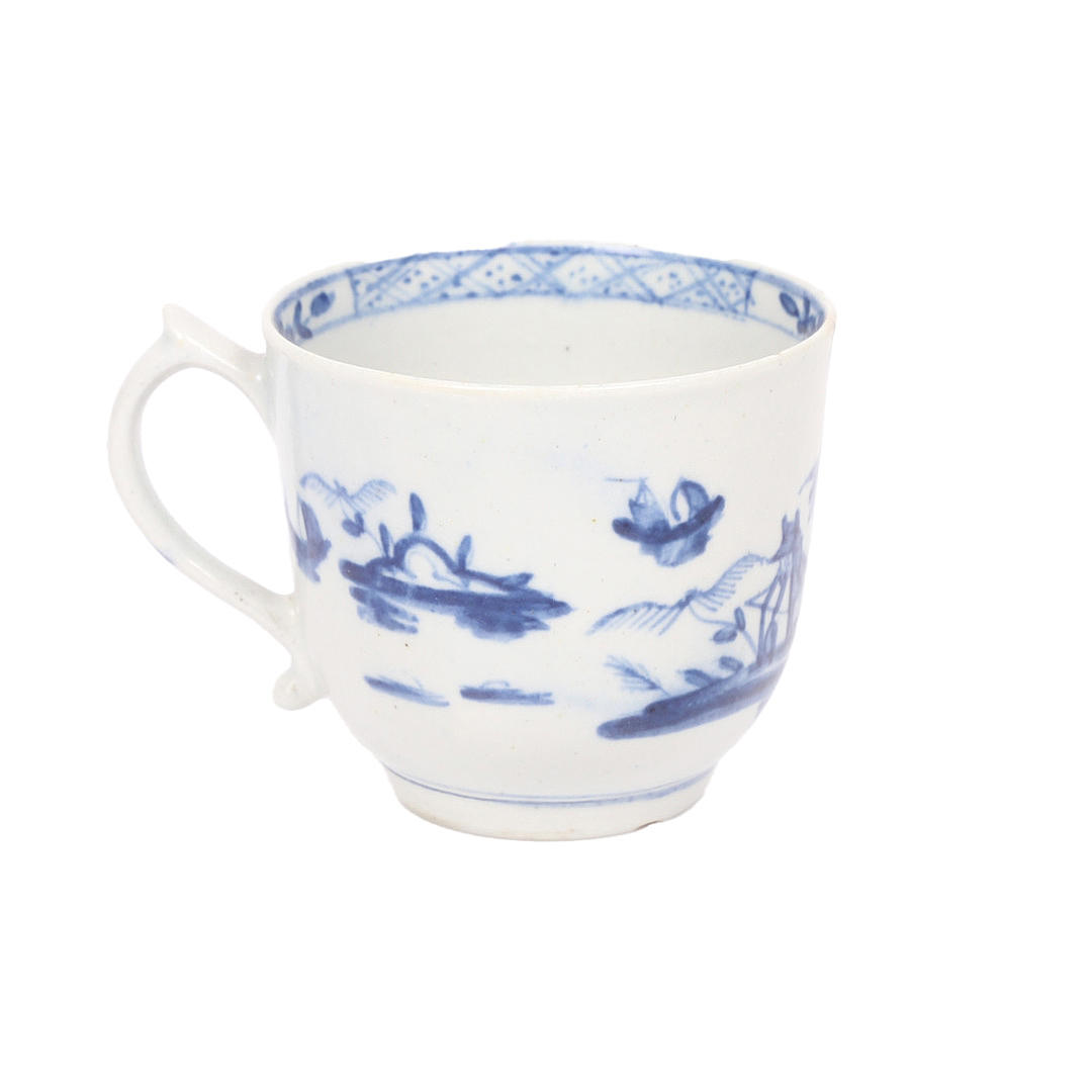 A LOWESTOFT PORCELAIN COFFEE CUP. Ceramics & Porcelain - European ...