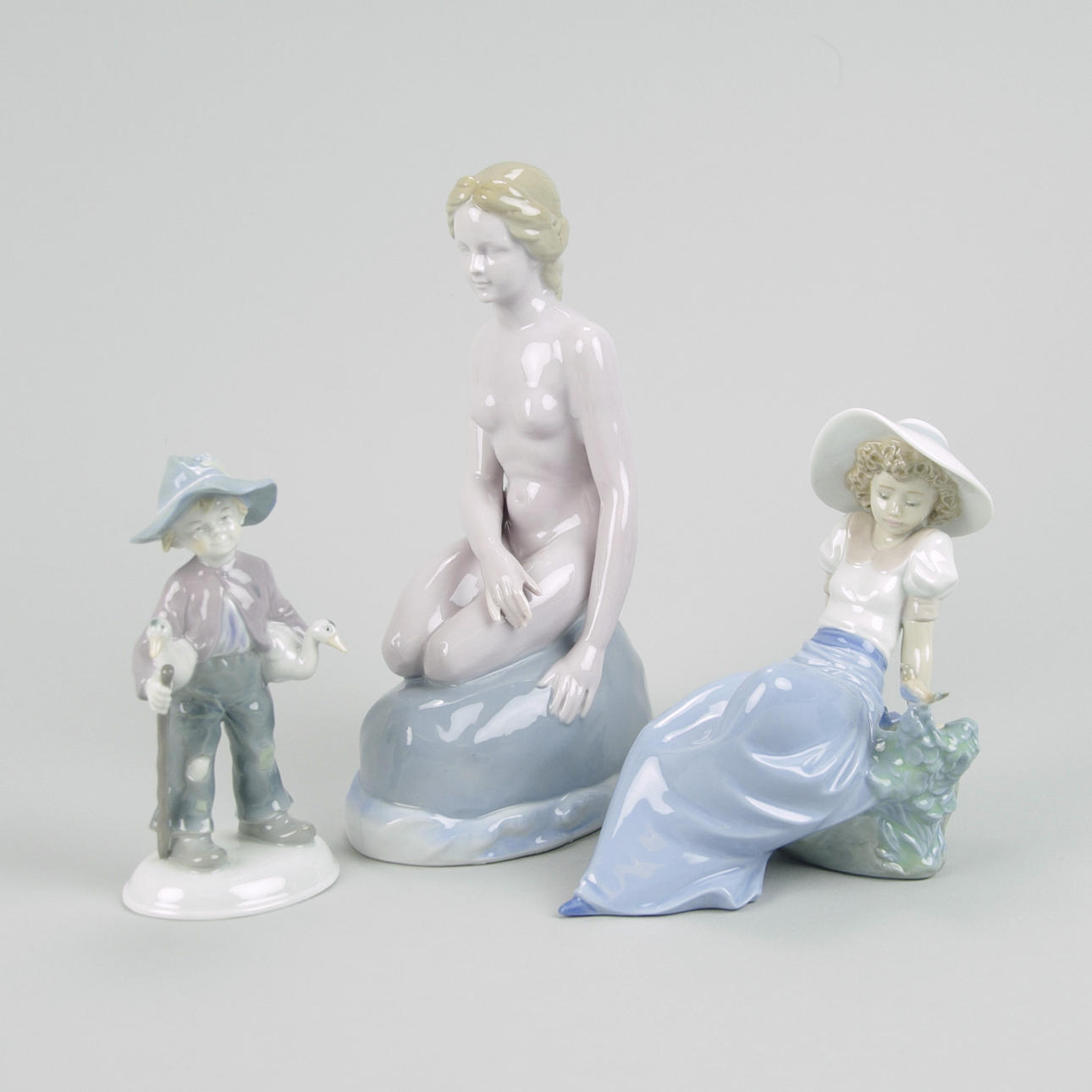 FIGURINER, 3 stycken, Nau samt Tyskland.