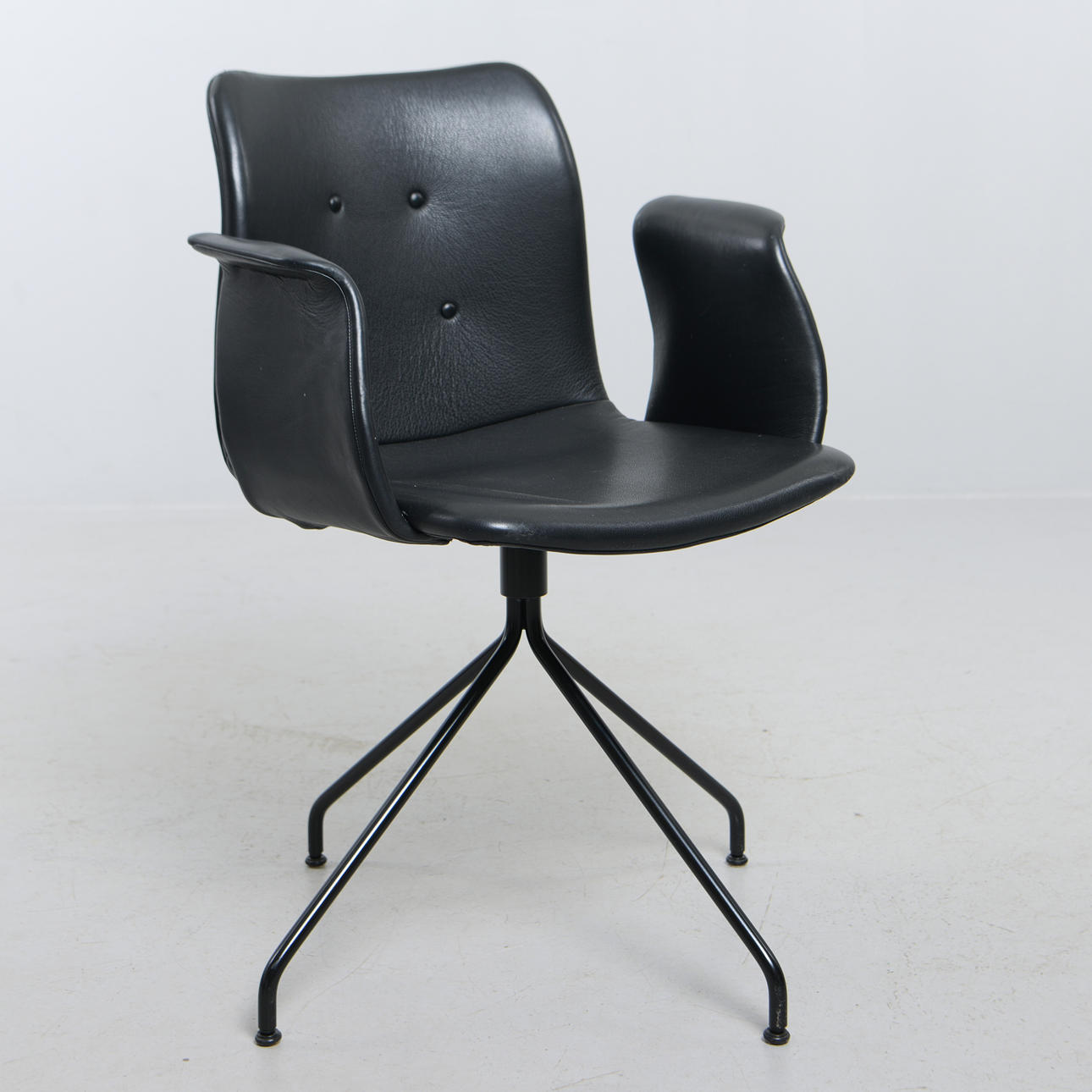 BENT HANSEN. "Primum", stol, Bent Hansen.