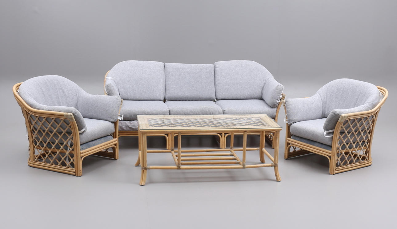 Eine 4-teilige Bambus-Sitzgruppe, zweite Hlfte des 20. Jahrhunderts.  Garten & Baupflege - Gartenmbel - Auctionet