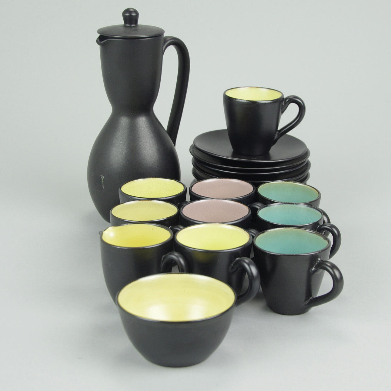 MOCKASERVIS, keramik, märk GK Hjo.