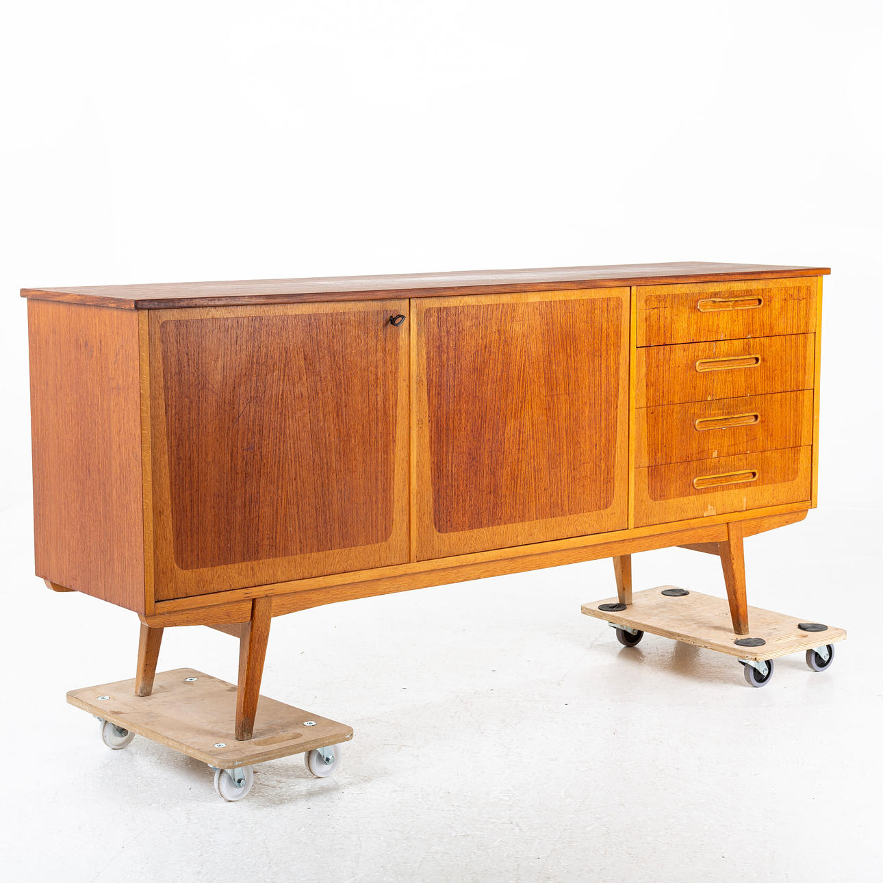 SIDEBOARD, teak, teak/oak, 1950s/60s.