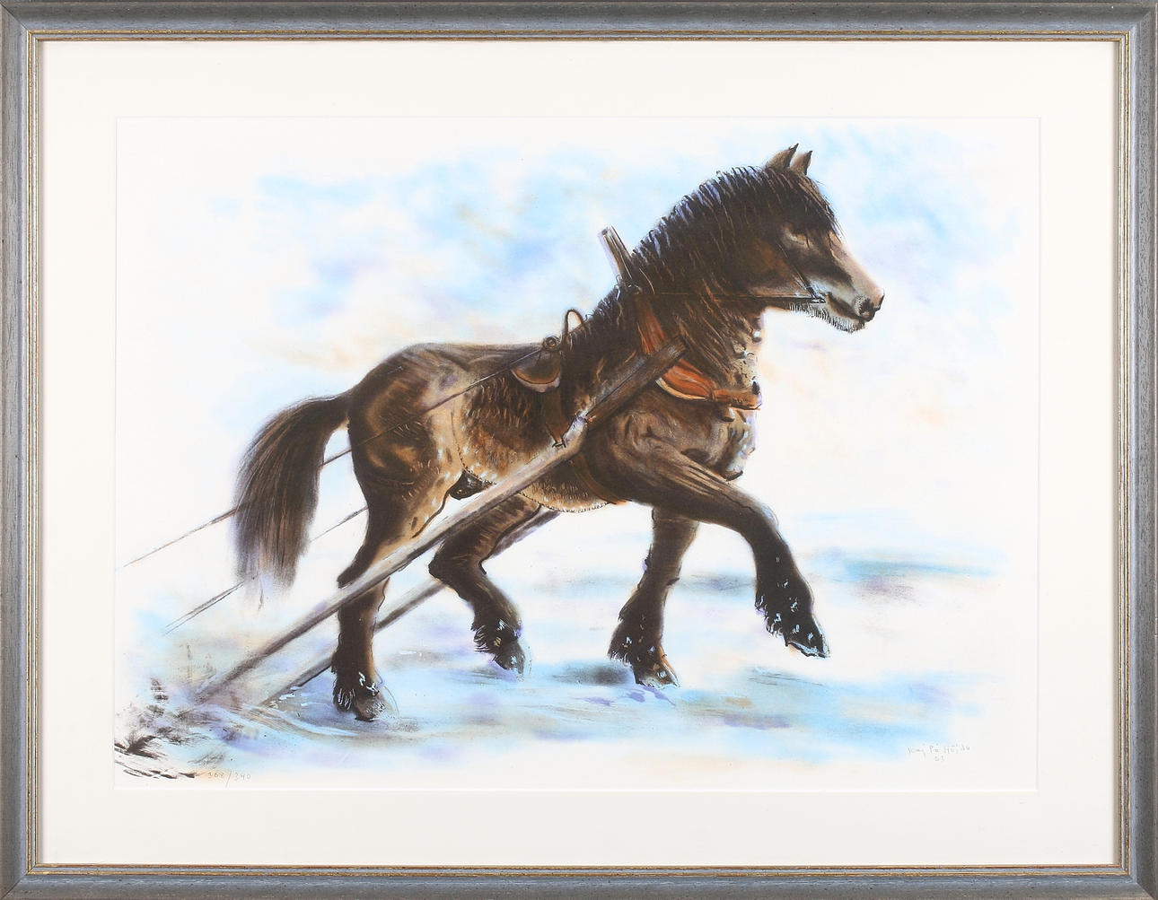 KAJ PÅ HÖJDA. Hästmotiv, nordsvensk, färglitografi, signerad, numrerad 308/340 och daterad -03.