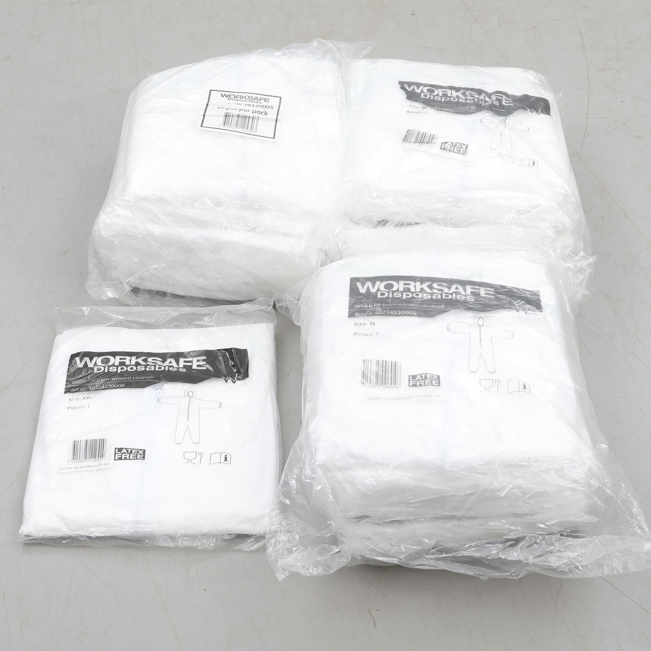 PROTECTIVE CLOTHES/COVERALL, 30 pieces, latex free.