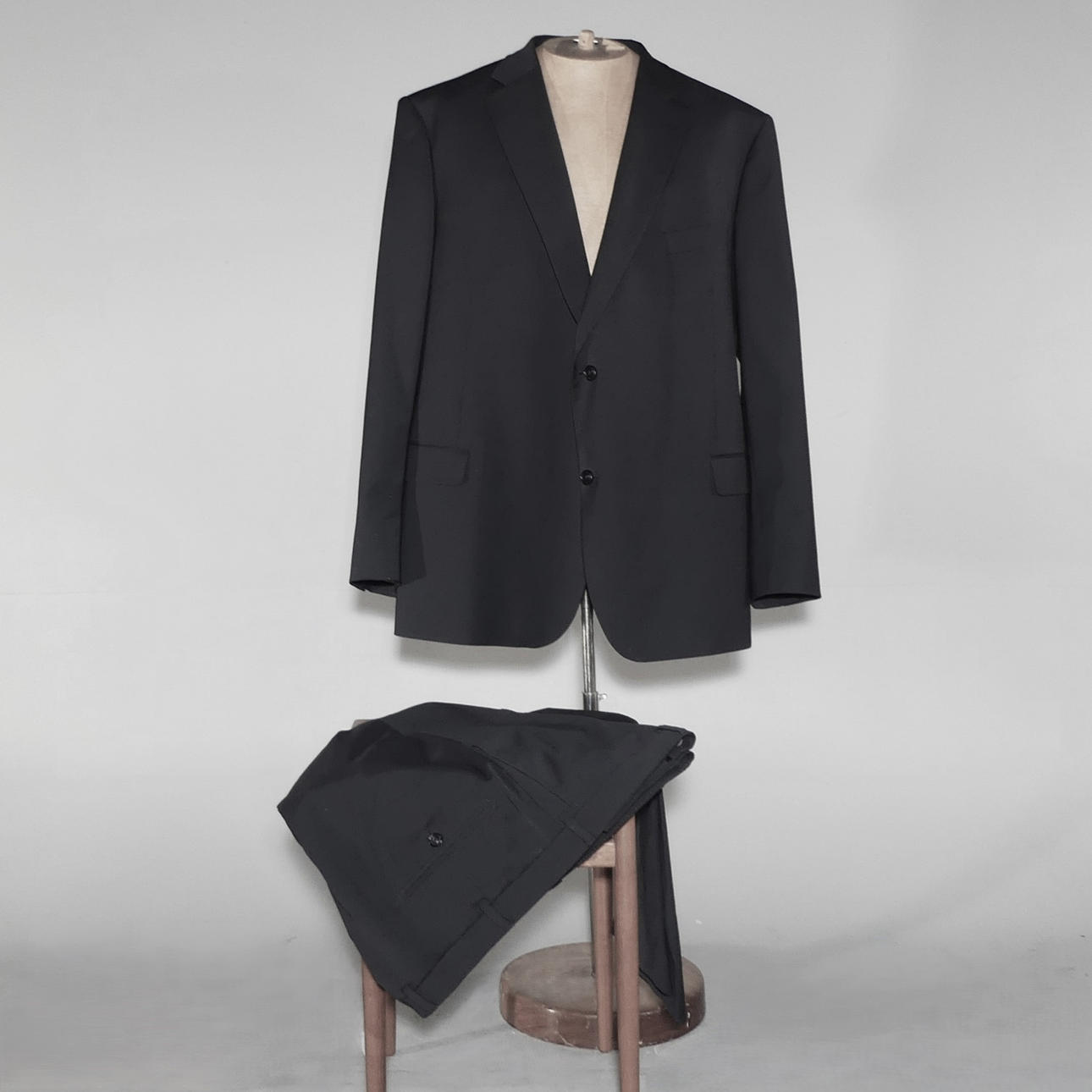 KOSTYM, Oscar Jacobsson.