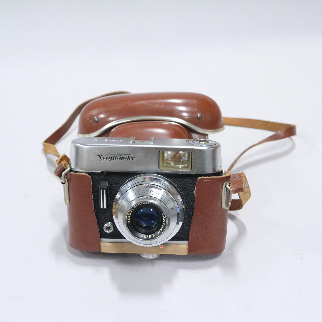 VOIGTLÄNDER. KAMERA. VITO C.