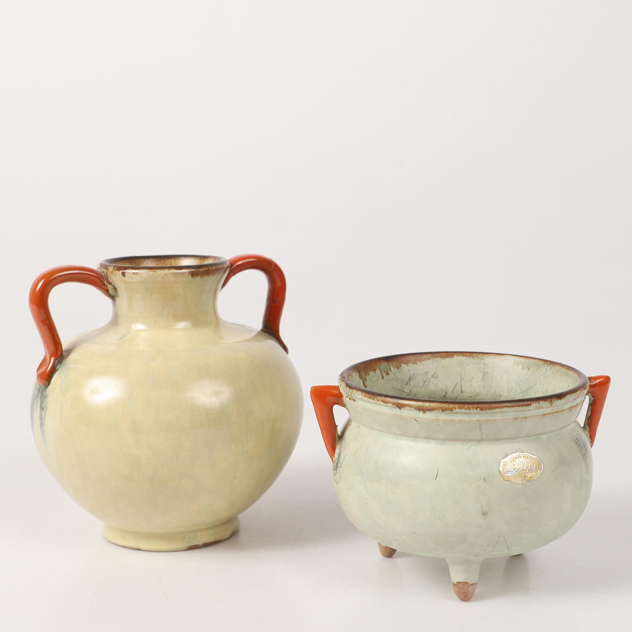 MALJAKKO JA URNA, Upsala-Ekeby, 1900-luku.