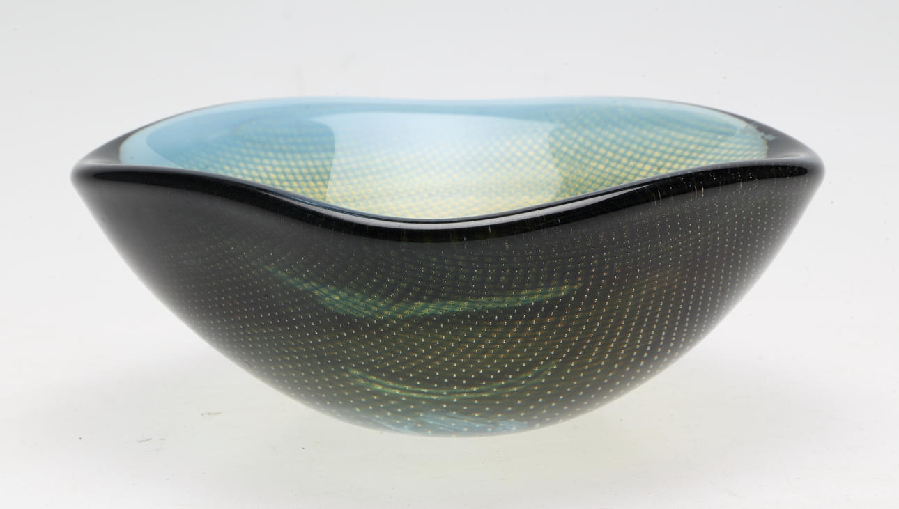 GLASSKÅL, Orrefors, Sven Palmqvist, Kraka, 1950-tal.