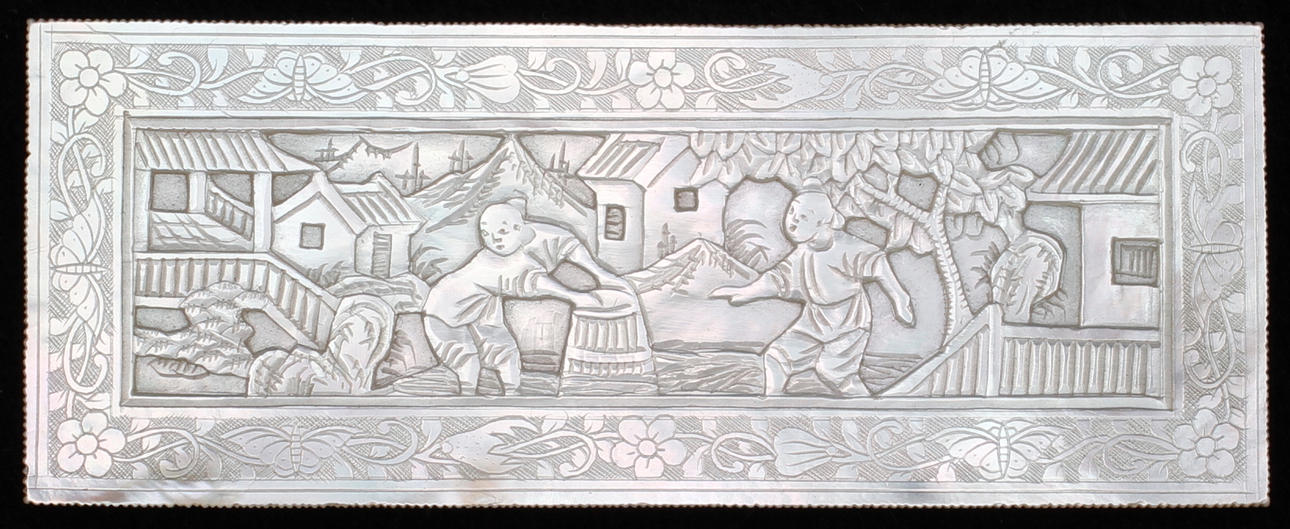 AMULETT, pärlemo, orientalisk.