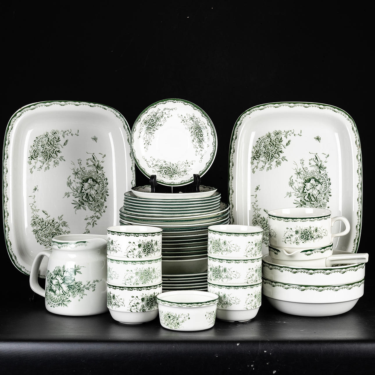 SERVISDELAR, 41 delar, "Grön Anna", Rörstrand.