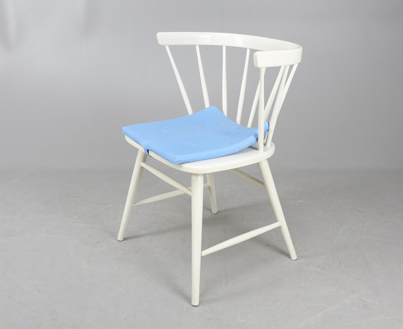 PINNSTOL, 1900-talets mitt.