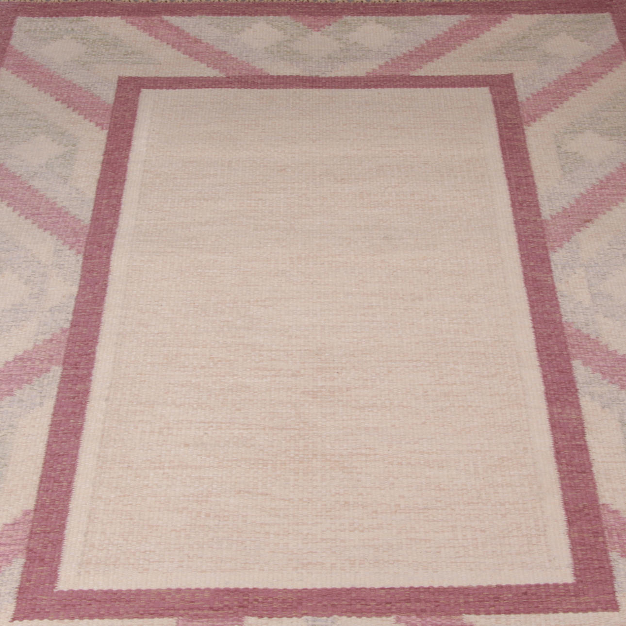 MATTA, röllakan, signerad Å, Anna-Johanna Ångström, 202 x 138 cm.