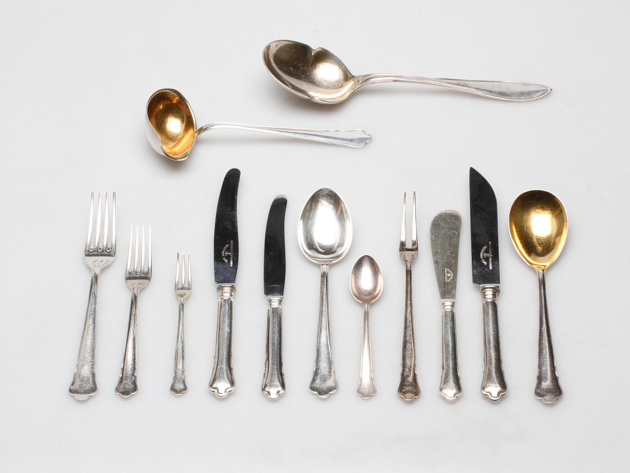 BESTICK, 81 delar, nysilver, "Chippendale", 1900-tal.