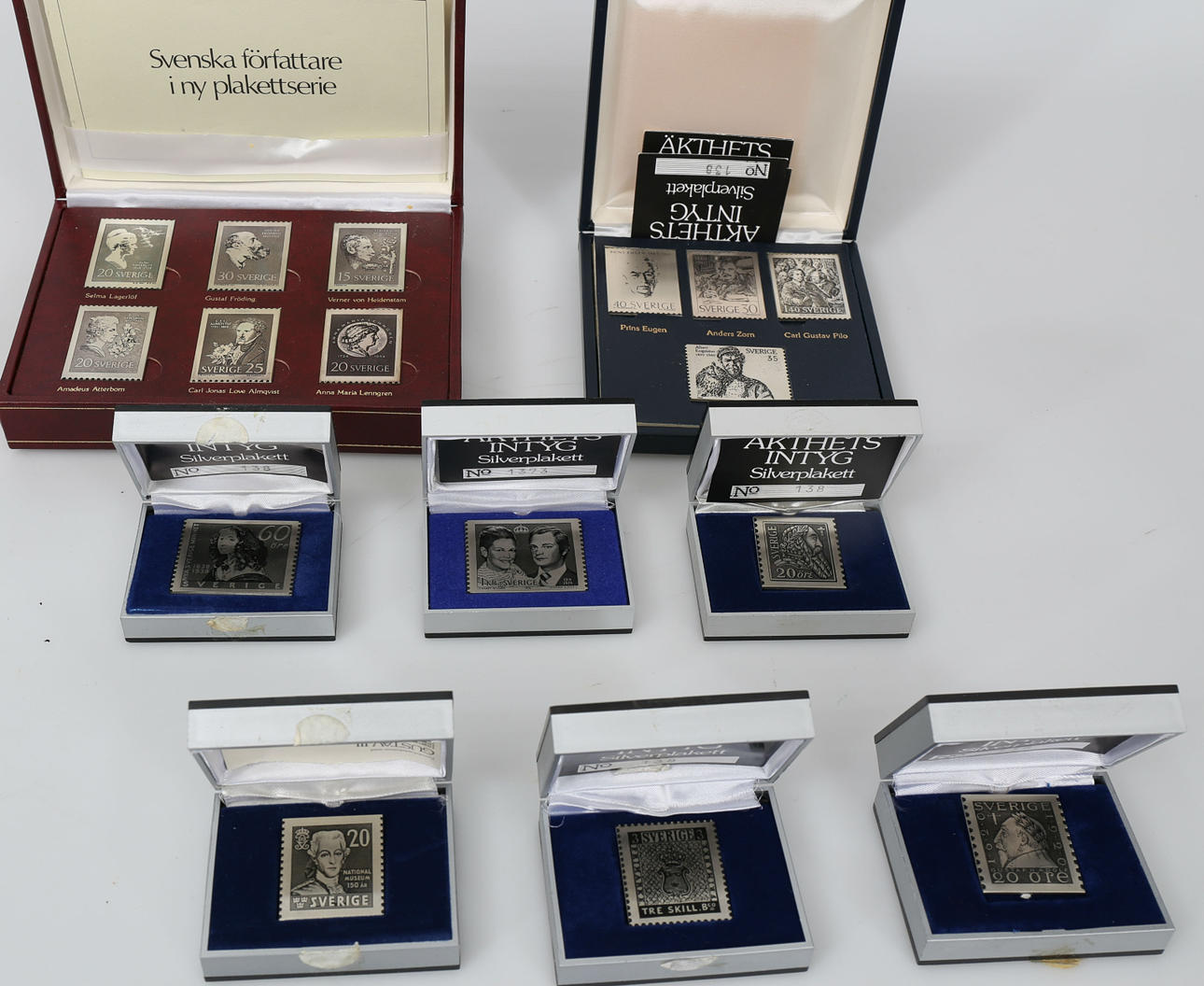 FRIMÄRKSPLAKETTER, sterlingsilver, 16 stycken, 453,5 gram.