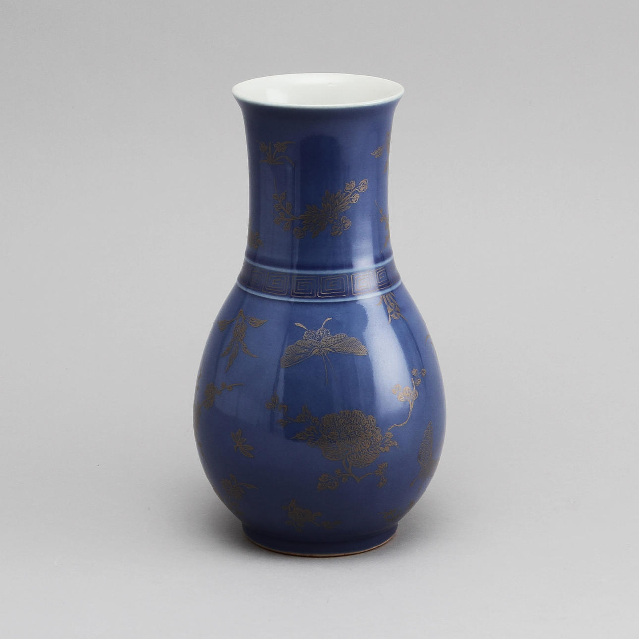 VAS, porslin, Kina, 1900-tal.