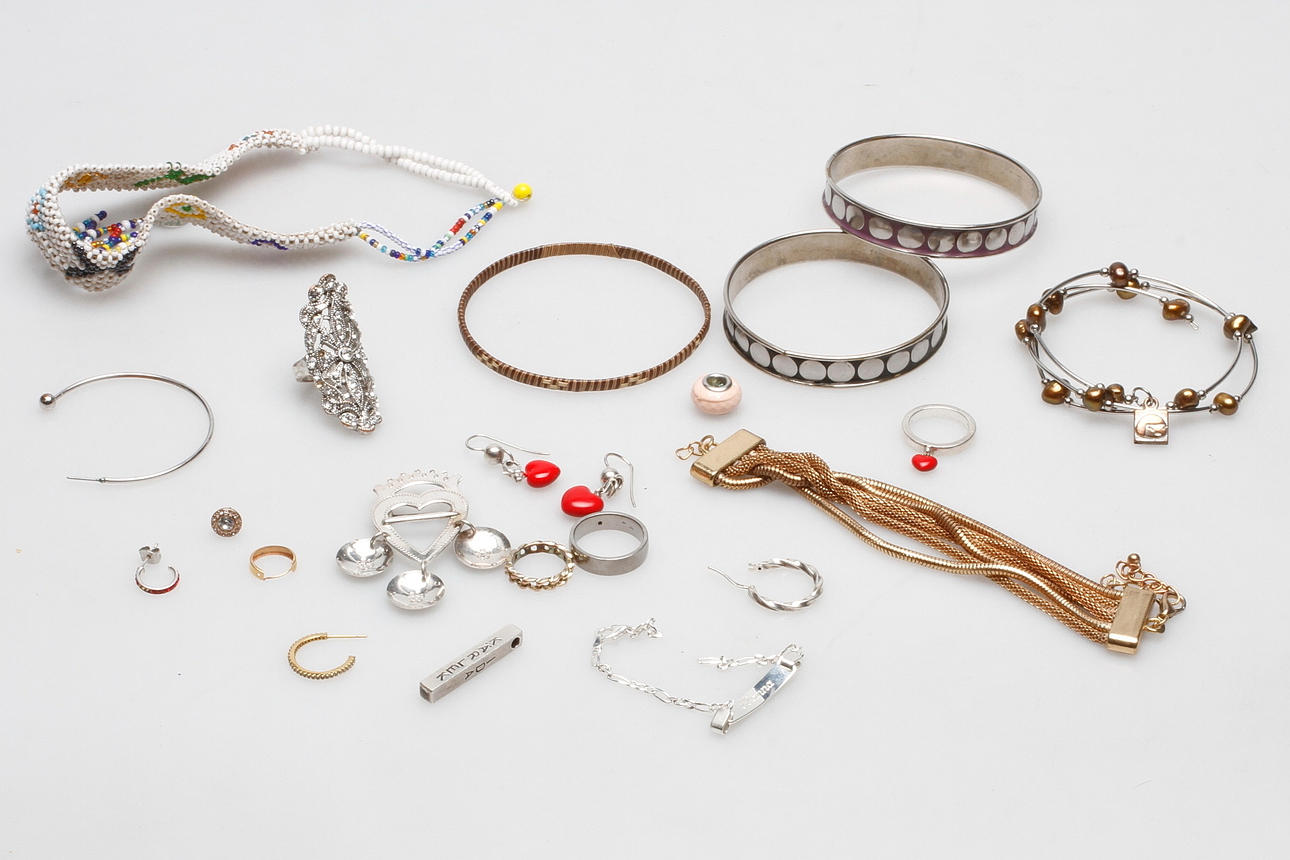 SMYCKEN, bl.a. Thomas Sabo, silver.