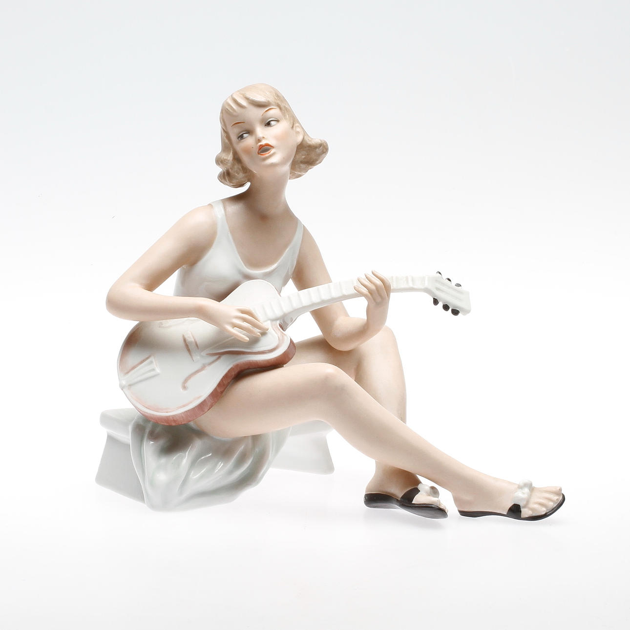 FIGURIN, porslin, Wallendorf, Tyskland, 1900-talets mitt.