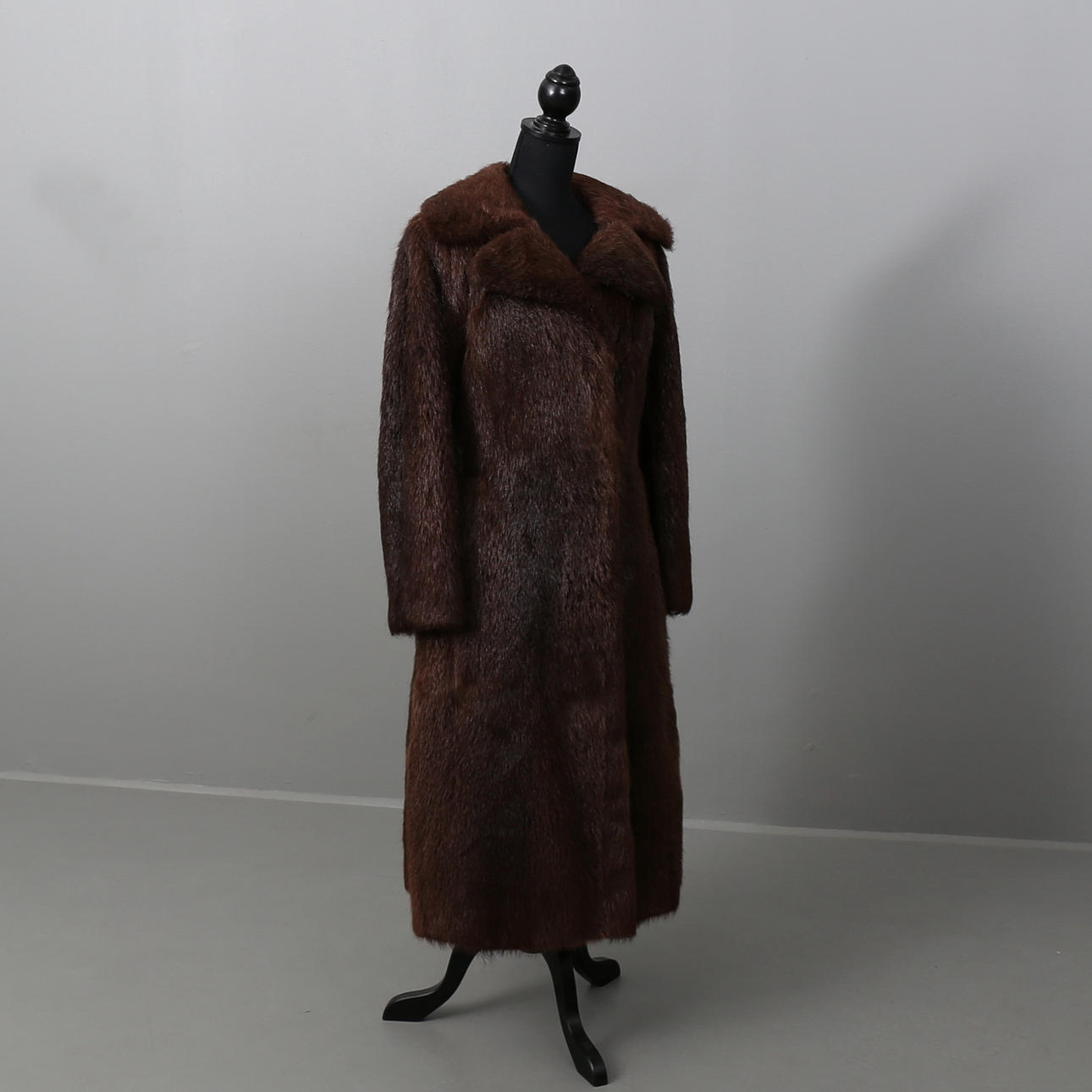 PÄLS, brun sjubb, storlek 38-40.