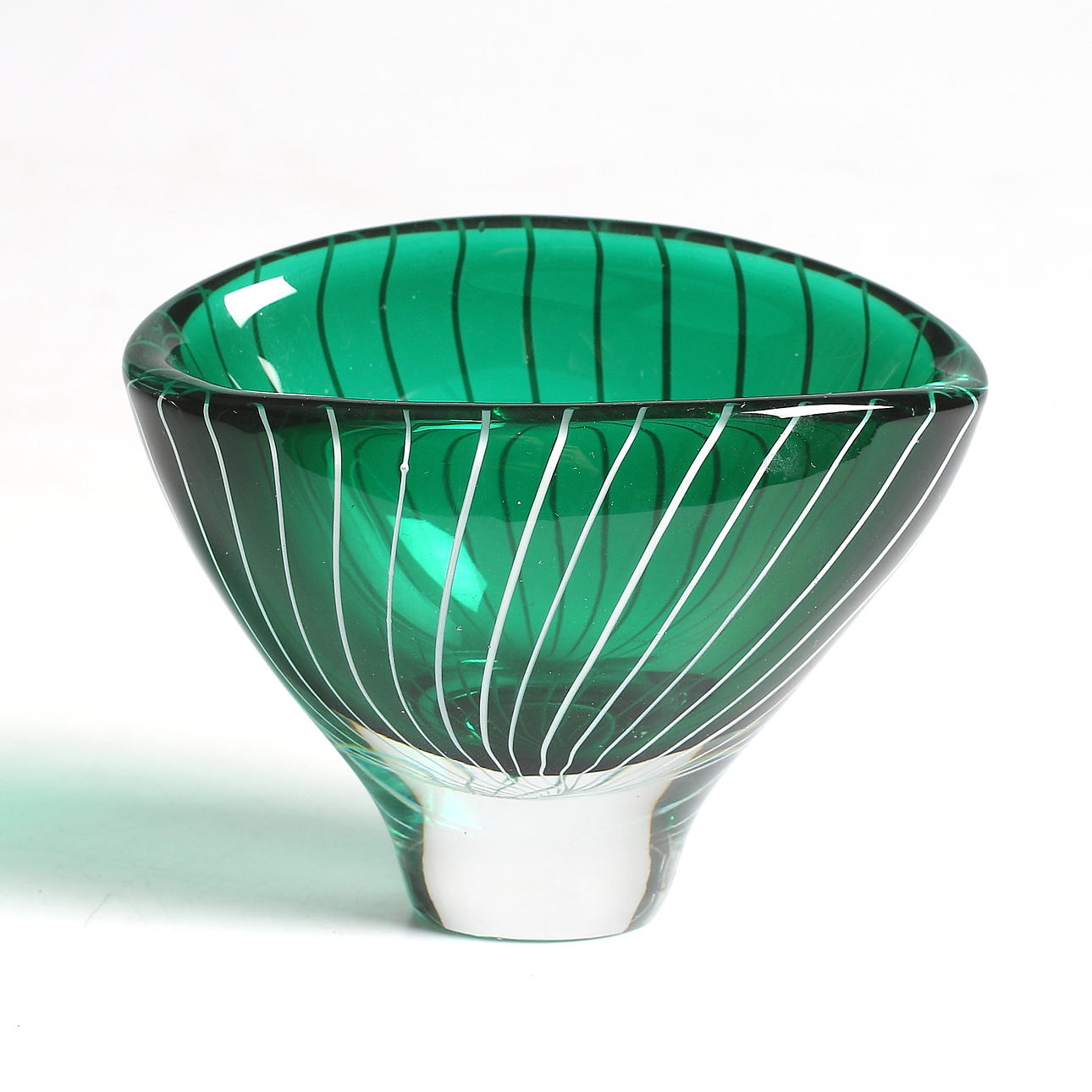 SKÅL, glas, Vicke Lindstrand, Kosta, 1900-talets mitt.