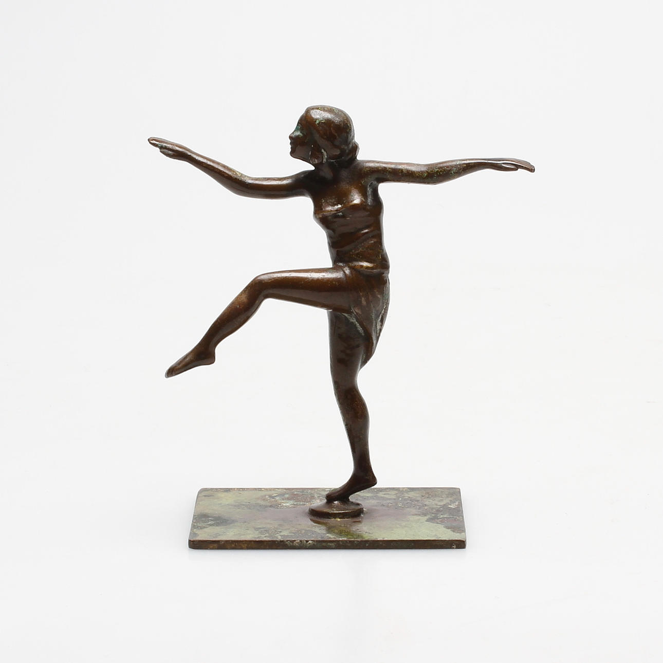 SKULPTUR, i form av dansös, brons, 1900-talets början.