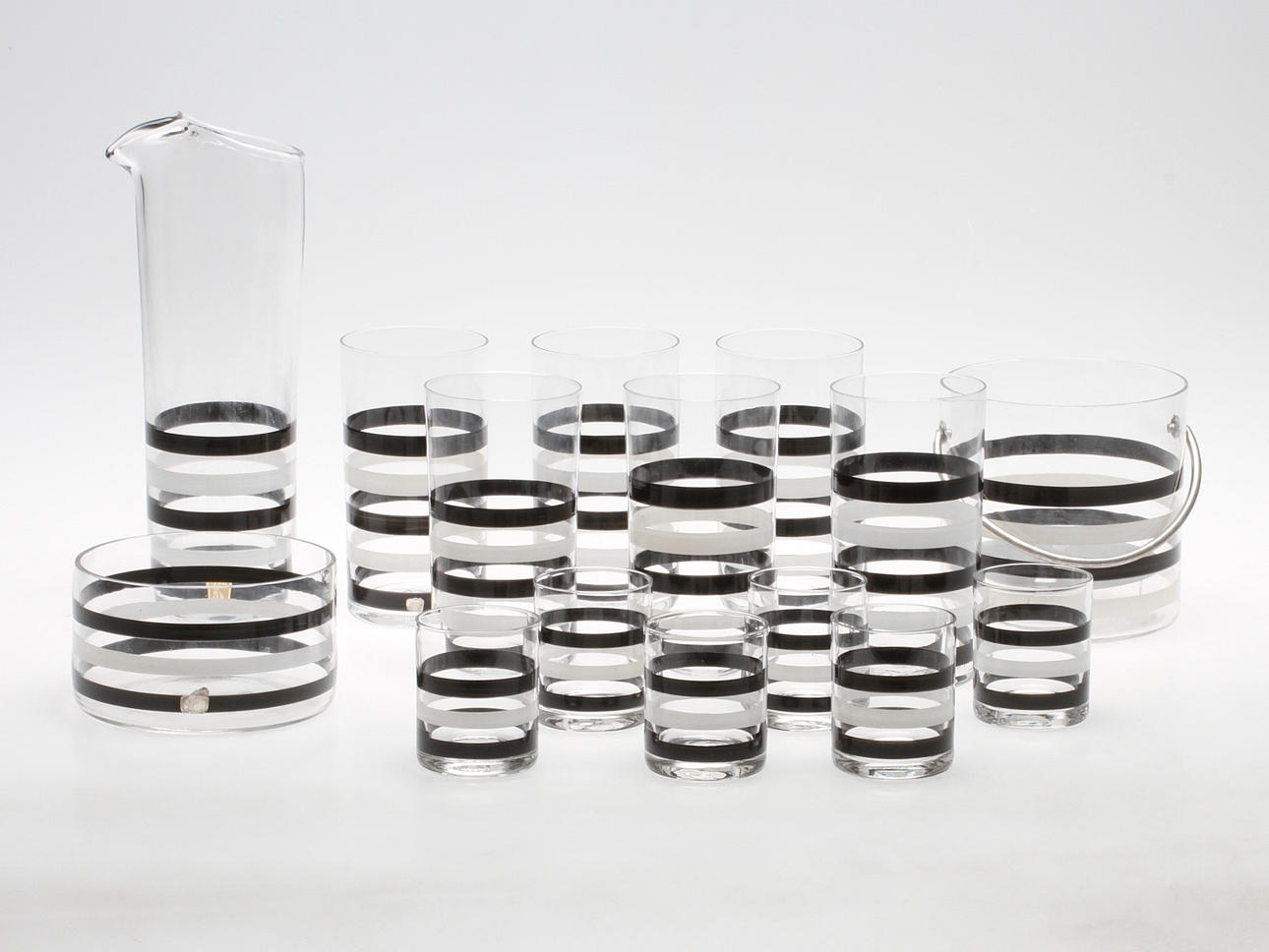 GROGGSERVIS, 15 delar, Johansfors, troligen Bengt Orup, 1900-talets andra hälft.